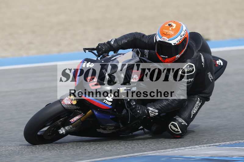 /Archiv-2024/01 26.-28.01.2024 Moto Center Thun Jerez/Gruppe schwarz-black/60